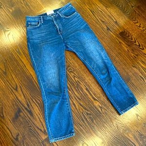 Current Elliot Cropped Straight Leg Jean